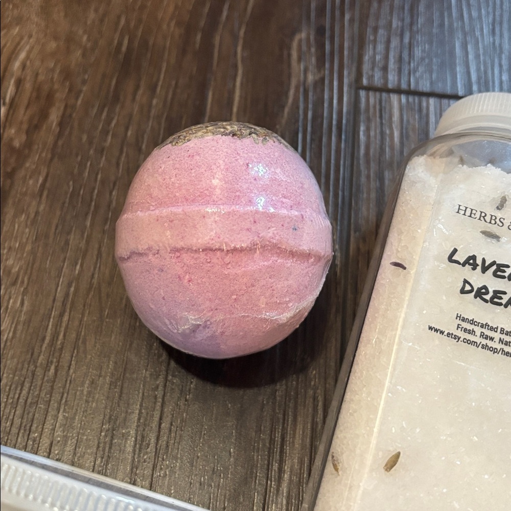 Lavender Bath Set - Picture 4 of 7